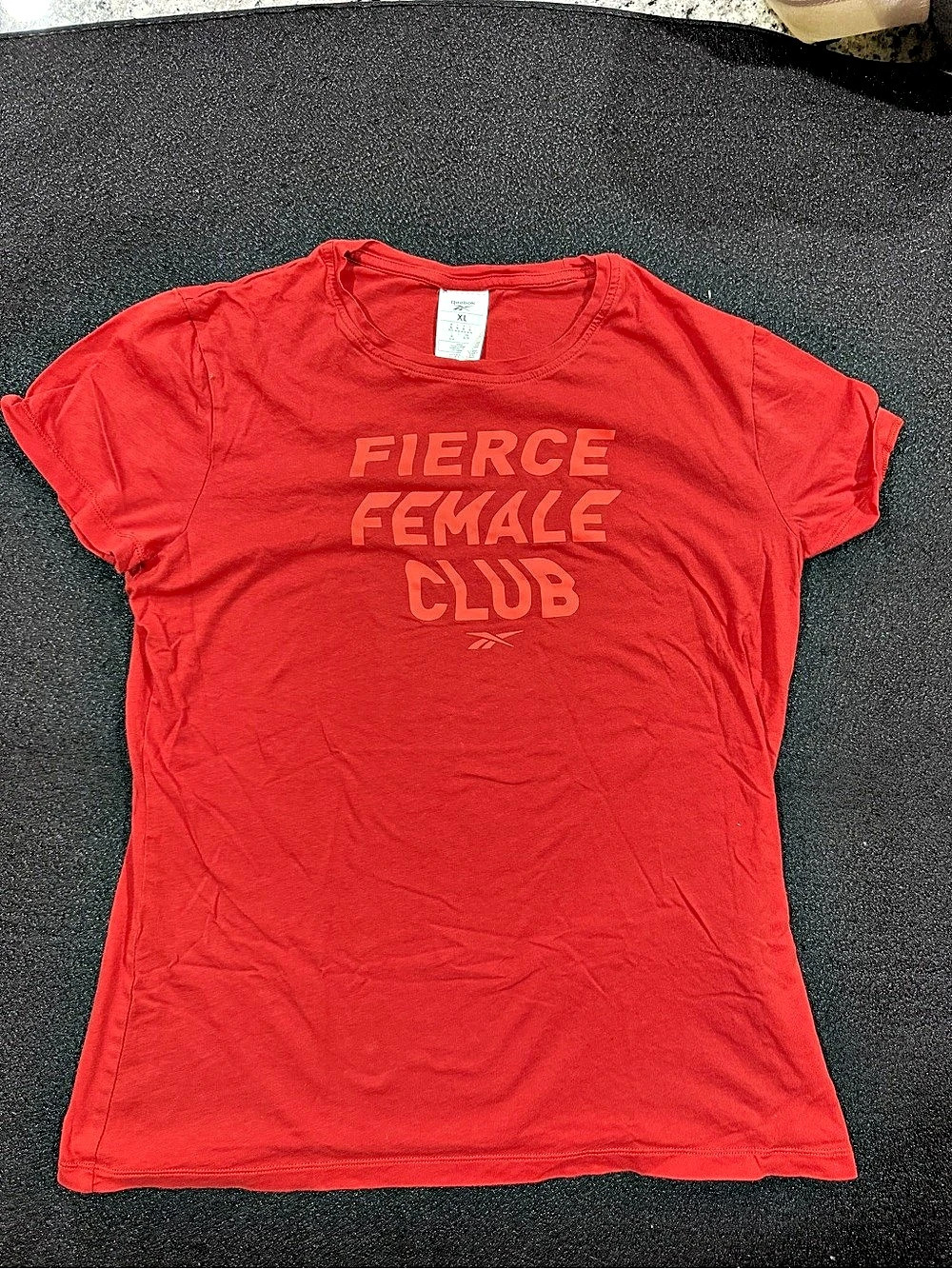 Reebok Fierce Female Club Graphic Tee Red XL